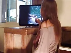 Mke anapenda kuangalia online