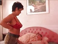 Asia kukomaa - mimi ni wa 3