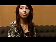 Mtu mke inakuwa addicted na vijana wa jeshi ...